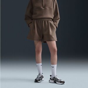 NWT Nike Women's 24.7 ImpossiblySoft Dri-FIT 4"' Shorts